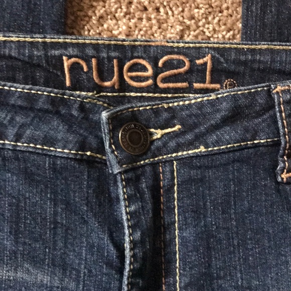 Rue21 Jeans 👖 - Picture 2 of 7